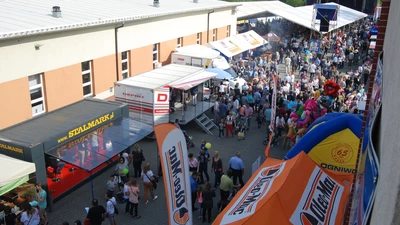 Czarne chmury nad Eko-Wystawą