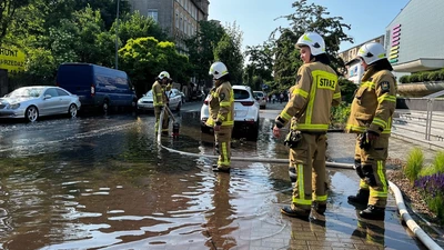 Burze, grad i wichury. Obowiązuje najwyższy alert pogodowy [PROGNOZA]