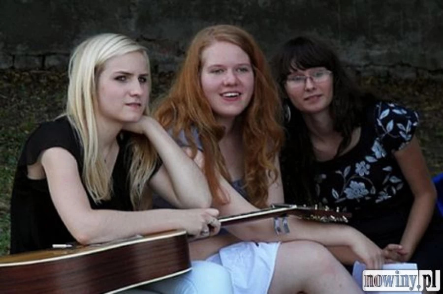 Koncert Atlantydy w bibliotece