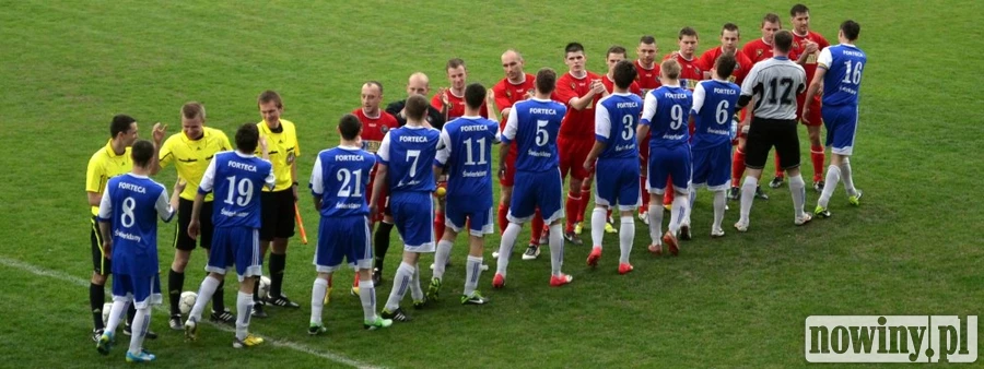 Derbowe zwycięstwo Fortecy. Hauder na trybuny