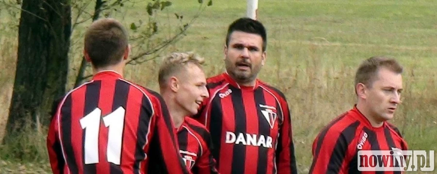 Weselnicy z Siedlisk dzielnie walczyli. Na Bieńkowice zabrakło sił - zobacz wideo!