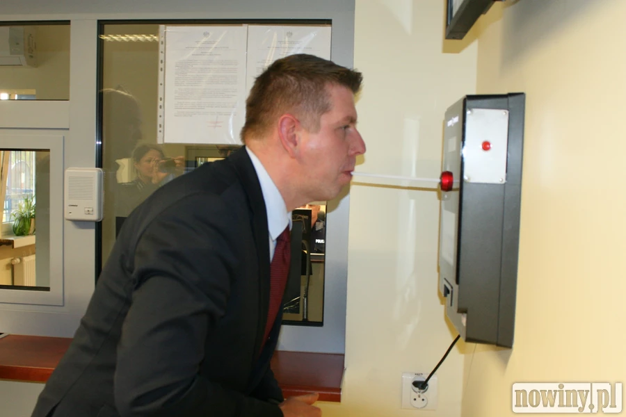 Prezydent Kieca dmuchał w alkomat. Jaki wynik?