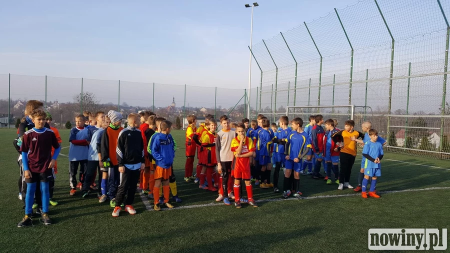 „Z podwórka na stadion o Puchar Tymbarku” - SP 15 najlepsza w powiecie