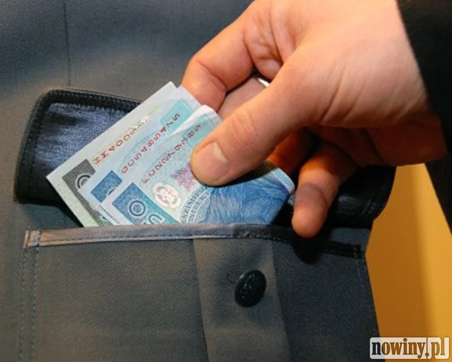 Kilkunastu policjantów z drogówki w Żorach oskarżonych. Przyjęli blisko 180 tysięcy złotych od kierowców