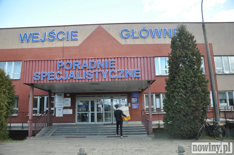 Fałszywe nagranie o stanie wyjątkowym krąży po telefonach. Nowiny i Michał Woś dementują