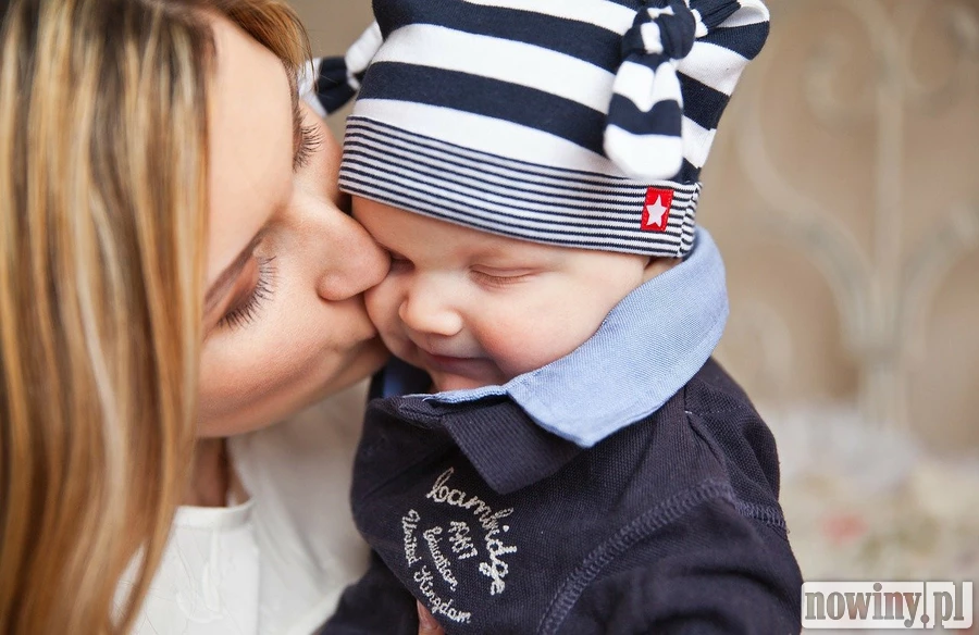 Chorobowe po macierzyńskim. O czym musi pamiętać przedsiębiorcza mama?
