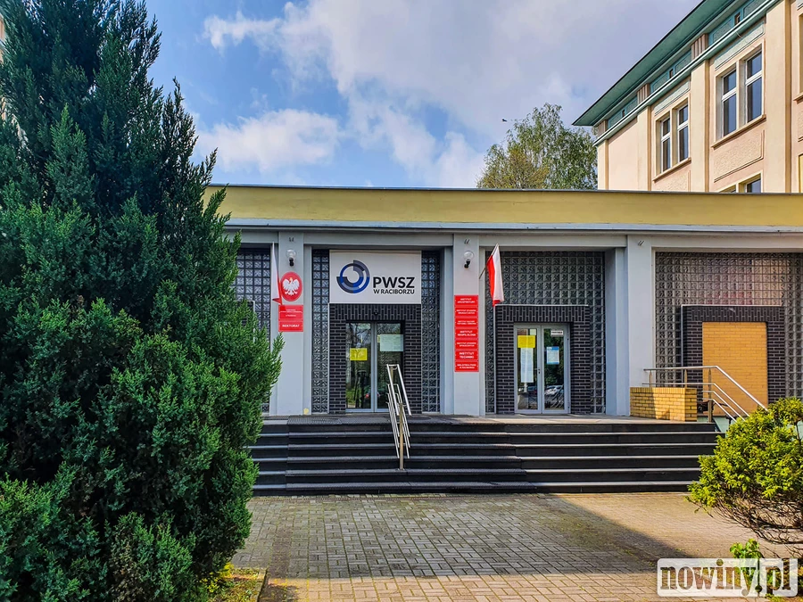 Nowacka i Sroka są dyrektorami