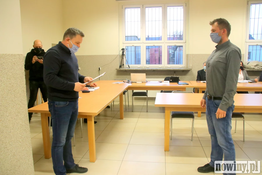 Zdzisław Walkiewicz nowym radnym Nędzy. Złożył ślubowanie na sesji