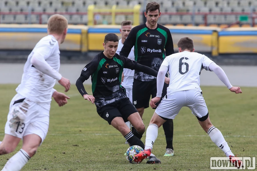 ROW Rybnik pokonany przez Górnik Zabrze