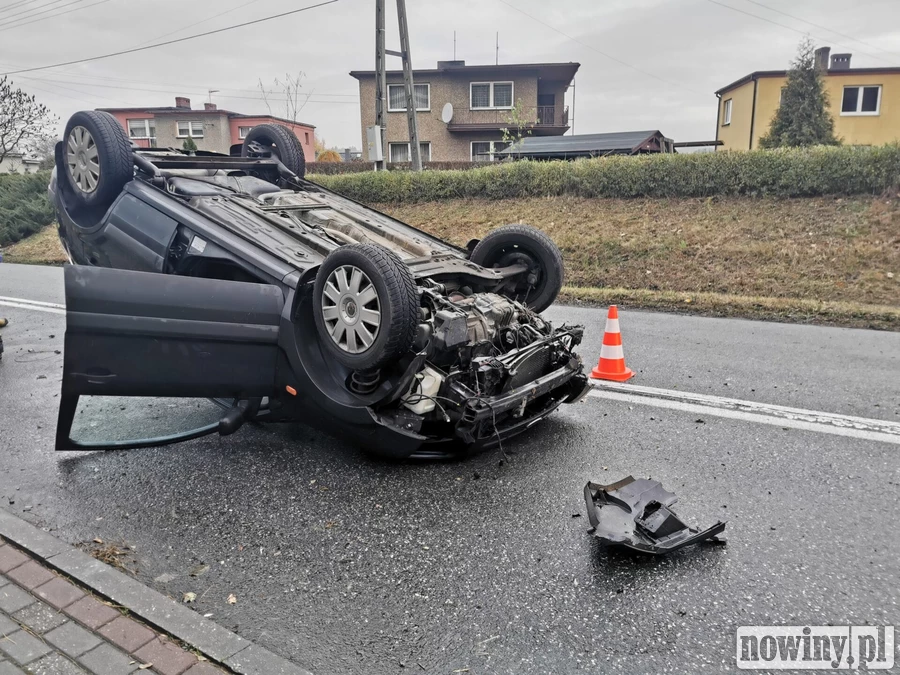 18-latek dachował na Ranoszka w Jastrzębiu