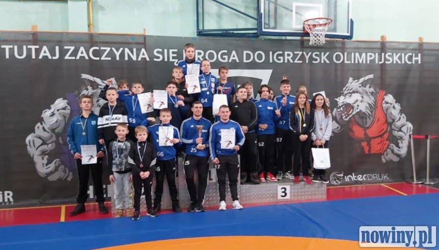 Uczniowie ZSOMS w Raciborzu z medalami podczas Memoriału im. Pawła Jasińskiego