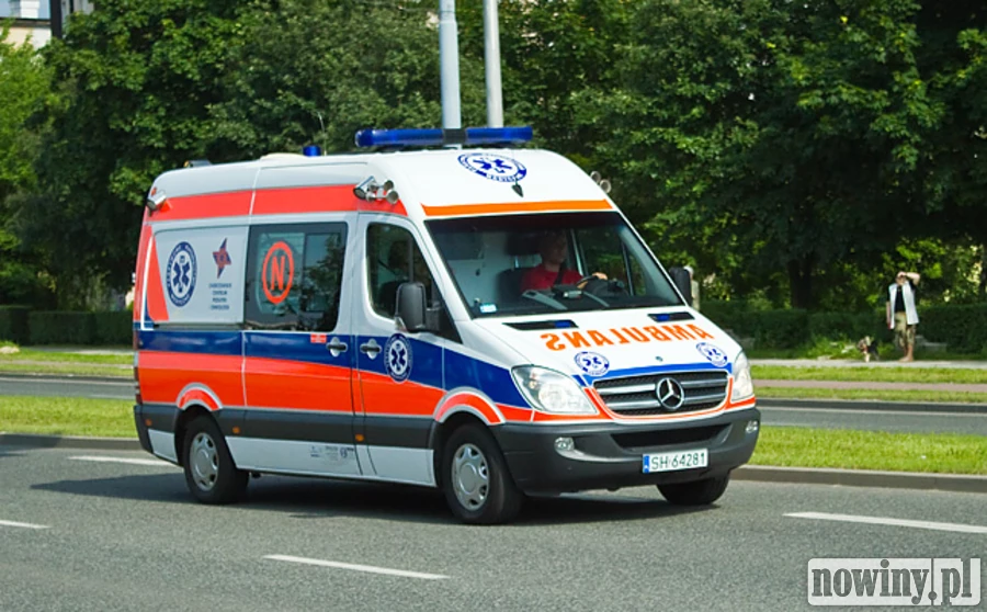 75-latek zaatakował ratowników z karetki