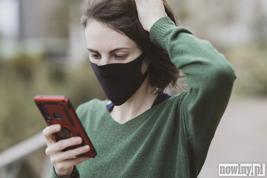 Informacje o kwarantannie, izolacji i testach znajdziesz w aplikacji