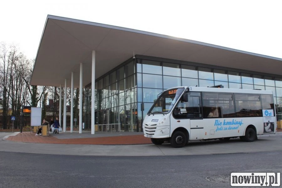 Urządzili sobie zakrapianą imprezę... w Centrum Przesiadkowym