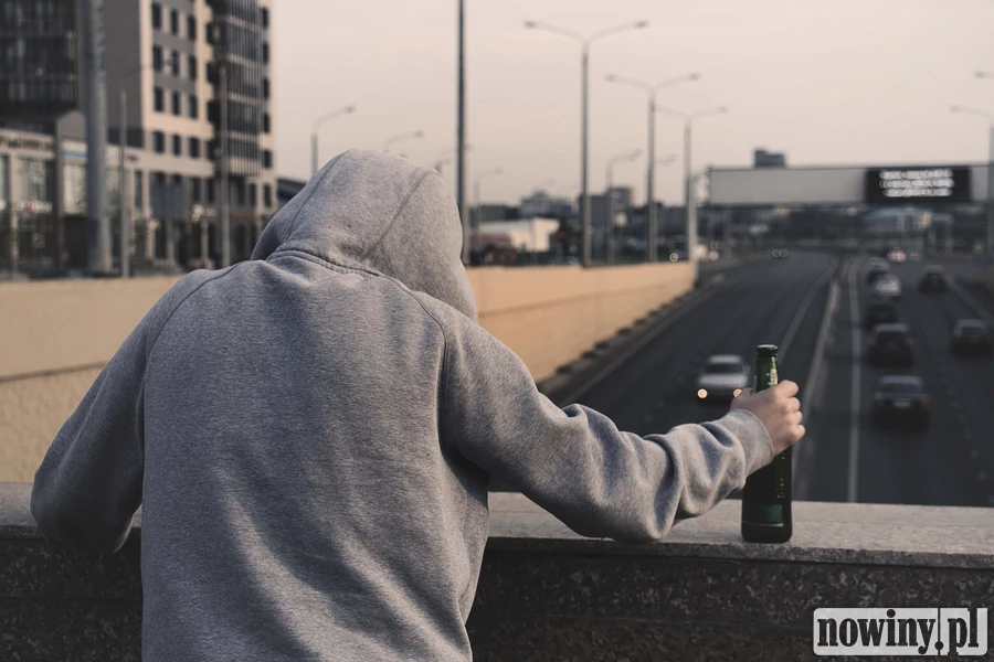 Rodzice są zdruzgotani. W Rybniku nieletni z łatwością kupią alkohol