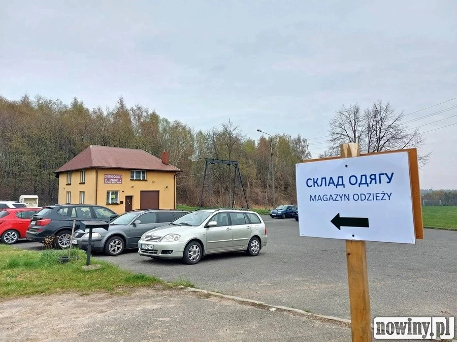 Склад одягу для громадян України тепер у новому місці