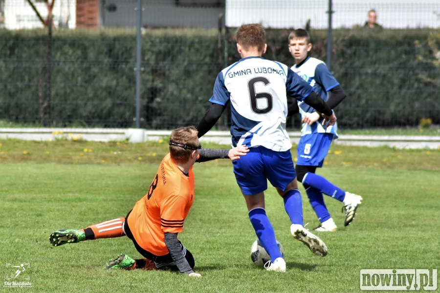 JUNIORZY i TRAMPKARZE – wyniki, tabele, zapowiedzi