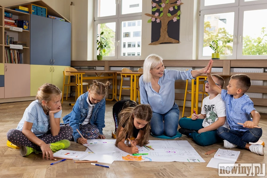 Szkoły z Kobyli, Pszowa, Raciborza i Żor biorą udział w projekcie Fundacji Orange. Co będą mieli z tego uczniowie?