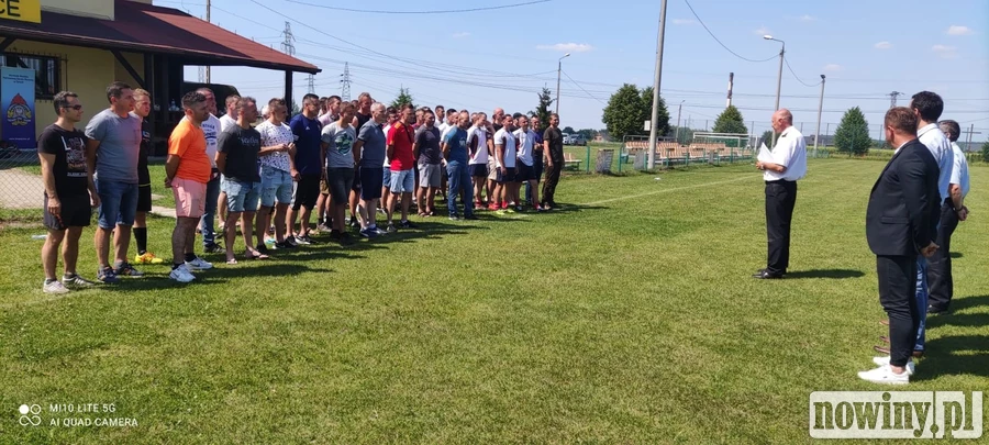 Strażacy z komend w Rybniku, Jastrzębiu, Raciborzu, Wodzisławiu i Żorach rywalizowali w turnieju piłki nożnej