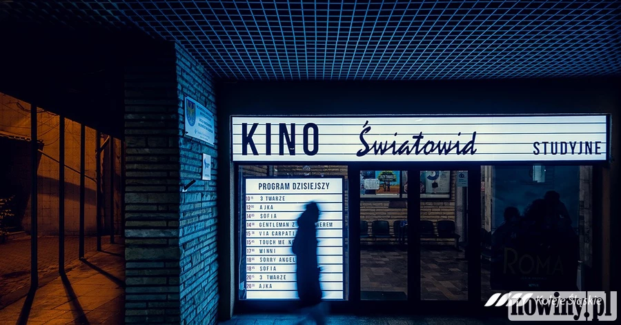 Do kina Kolejami Śląskimi - propozycja na ciekawą randkę