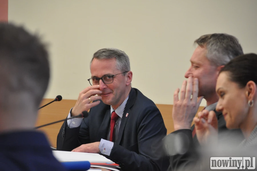 Prezydent Polowy potrzebuje więcej asystentów