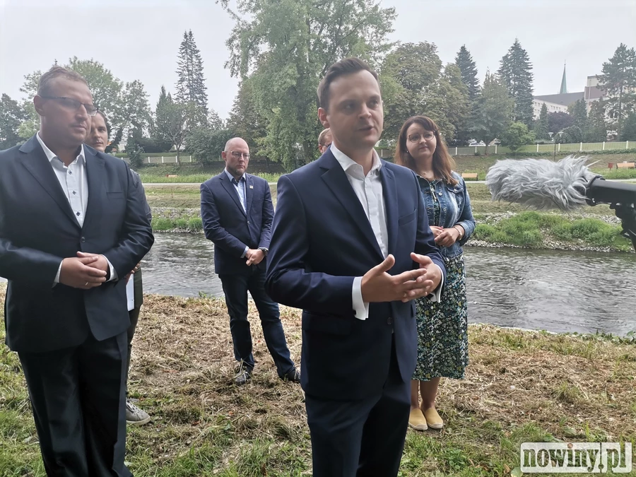 Problem z Odrą był już w marcu. Polska 2050 pyta o reakcję prezydenta Polowego