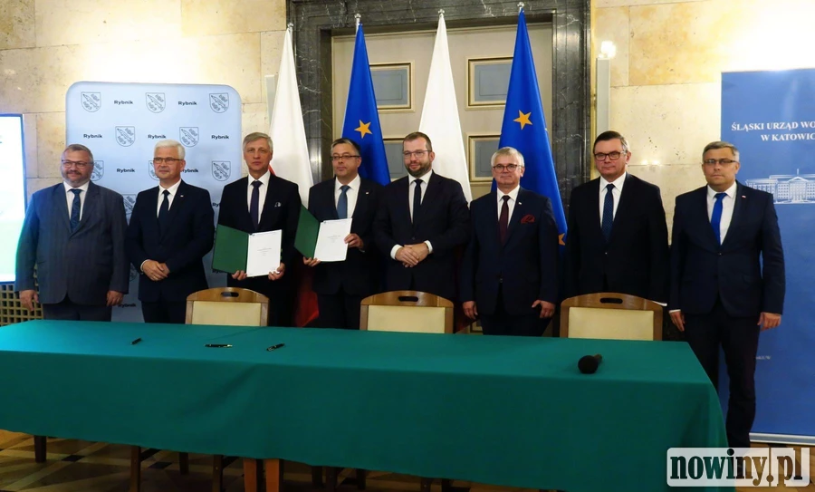 Miasto podpisało umowę dotacji na 45,5 mln zł, by kupić autobusy wodorowe. Już niedługo będą jeździć rybnickim drogami