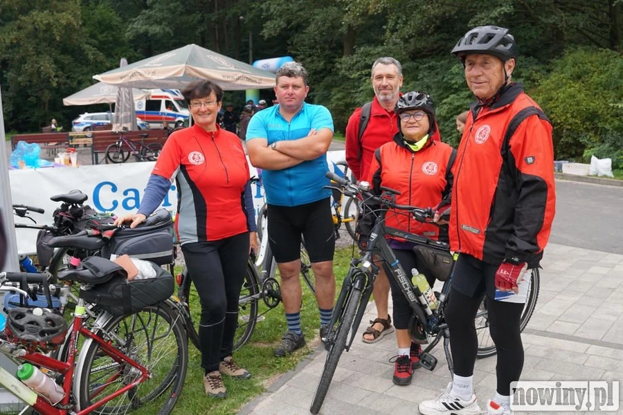 70 rowerzystów wzięło udział w Rodzinnym Rajdzie Rowerowym Carrefour CUP