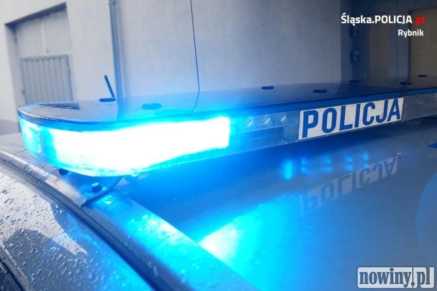 Znasz go? Chciał zmienić styl, grozi mu więzienie. Policja publikuje wizerunek podejrzanego