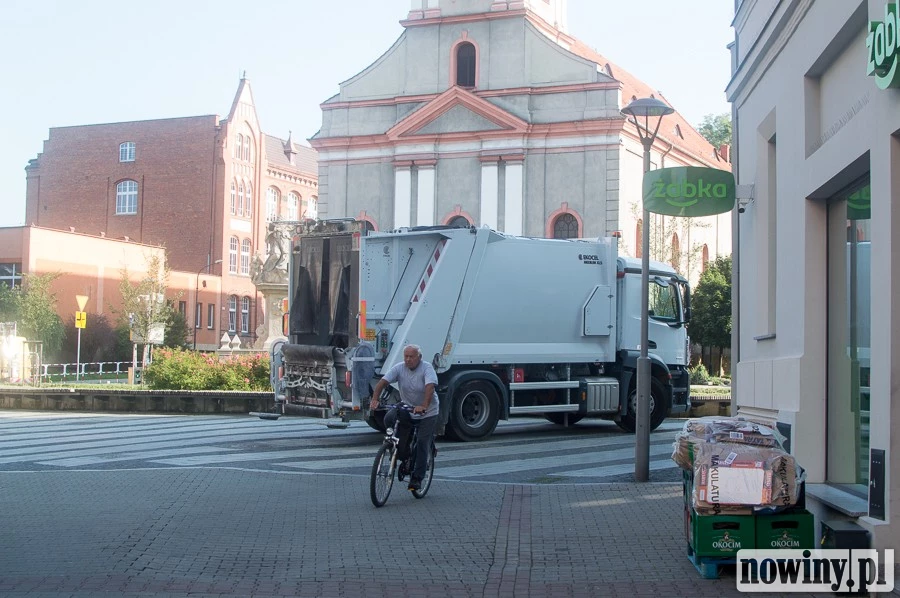 Opłata śmieciowa w Rybniku znowu w górę. Porównanie ze stawkami w regionie zwala z nóg