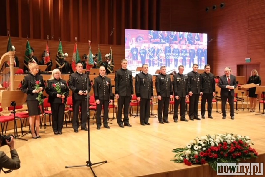 Pracownicy KWK ROW otrzymali odznaki "Zasłużony dla górnictwa"