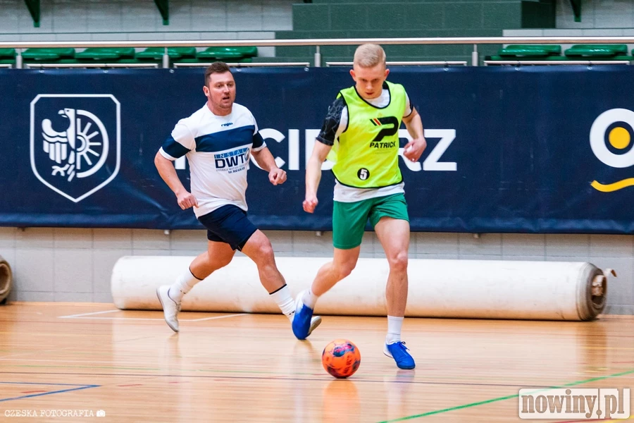 FUTSAL SENIORÓW – wyniki, strzelcy bramek, tabele, zapowiedzi
