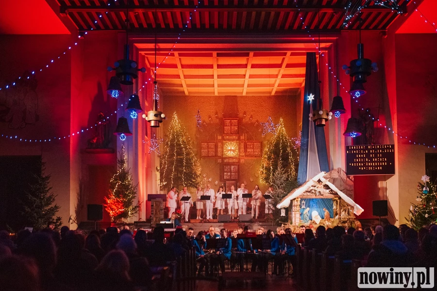 Występem w kościele w Popielowie kończą noworoczne koncertowanie [ZDJĘCIA, LIVE]