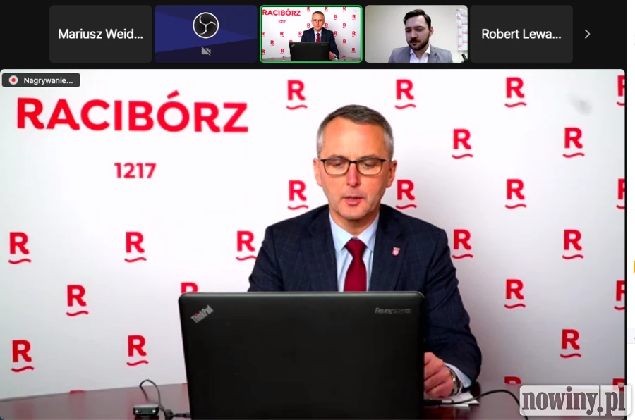 Polowy: łatwo jest dopisywać wpływy do budżetu i kupować drożej niż się sprzedało