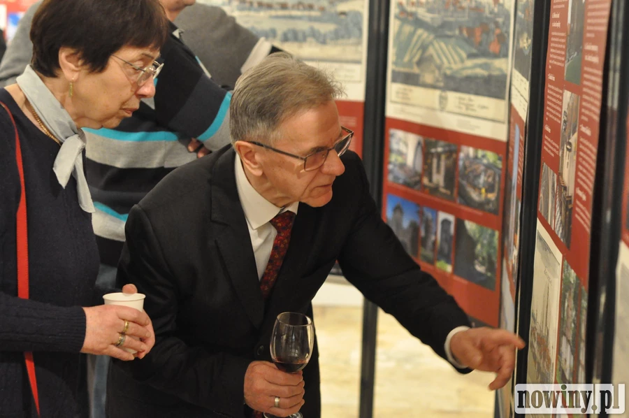 Zobaczyć śląskie miasta takimi, jakie były dawniej. Międzynarodowa wystawa w Muzeum