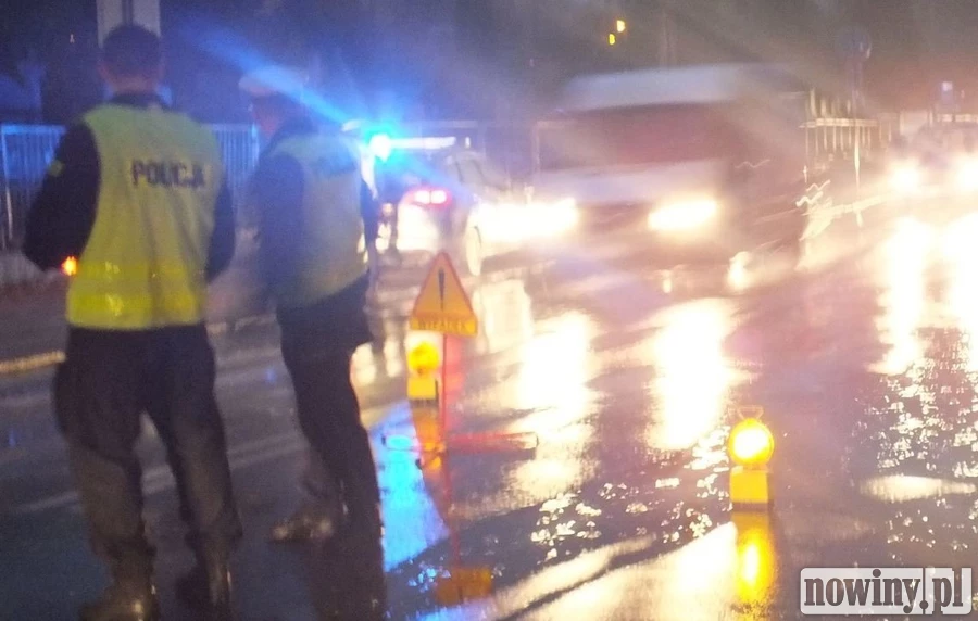 Piesza potrącona na przejściu na Pszowskiej w Wodzisławiu. 52-latka trafiła do szpitala