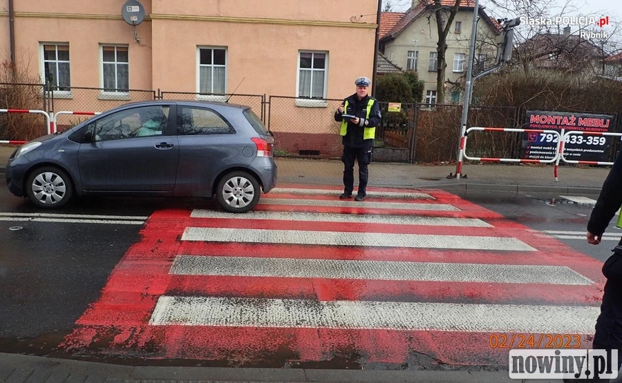 17-latek potrącony na przejściu w Rybniku. 68-latce zatrzymano prawo jazdy
