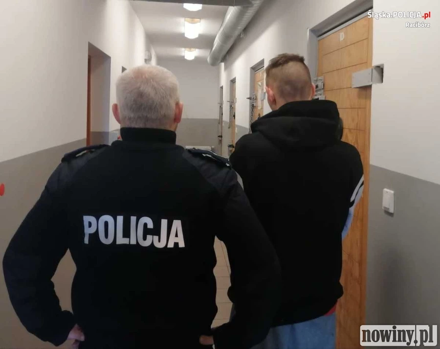 Zaatakował Policjantów Kijem Bejsbolowym 24 Latek Z Raciborza Trafił Do Aresztu Tymczasowego 1072