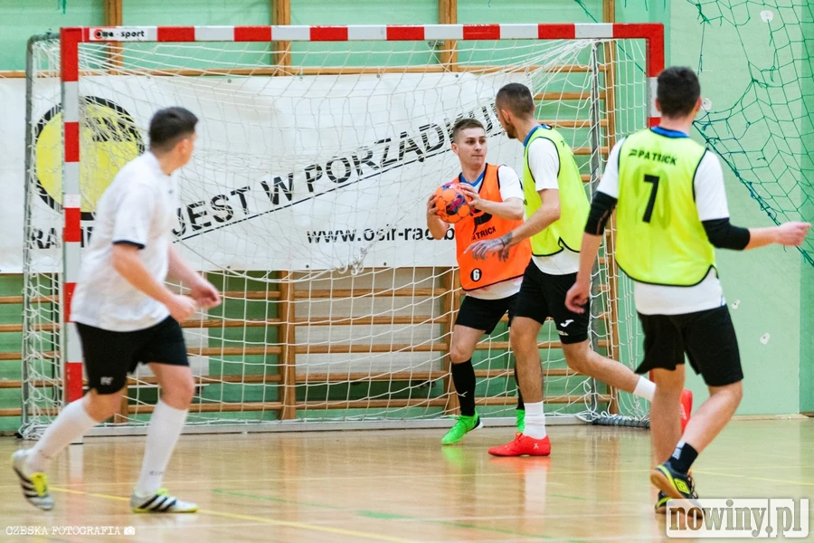 FUTSAL SENIORÓW – wyniki, strzelcy bramek, klasyfikacje