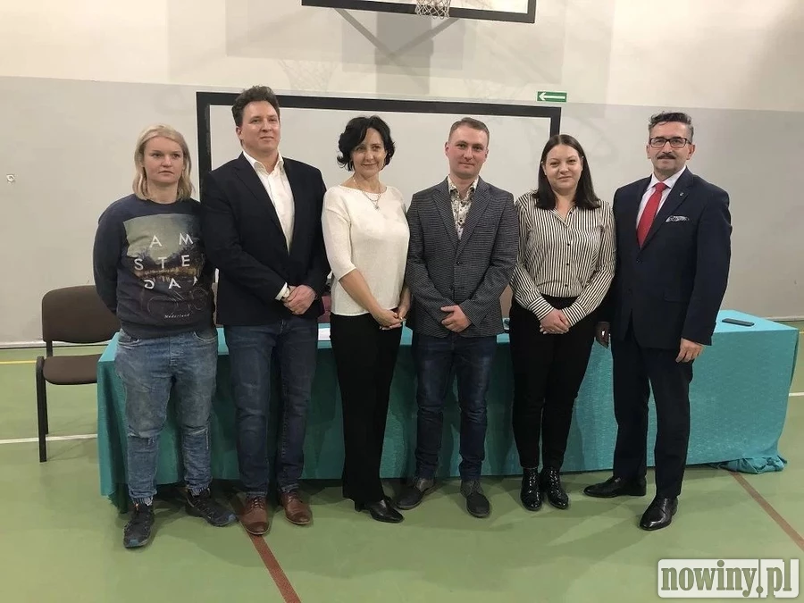 13 osób wybrało nowy zarząd osiedla Arki Bożka w Jastrzębiu-Zdroju
