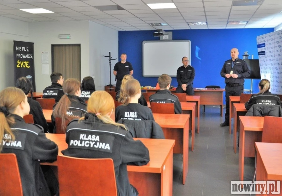 Konkurs dla uczniów klas mundurowych