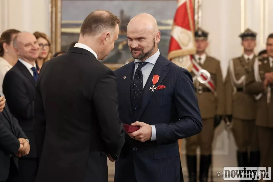 Prezydent RP Andrzej Duda odznaczył Rafała Brzoskę - miliardera pochodzącego z Zawady Książęcej w powiecie raciborskim