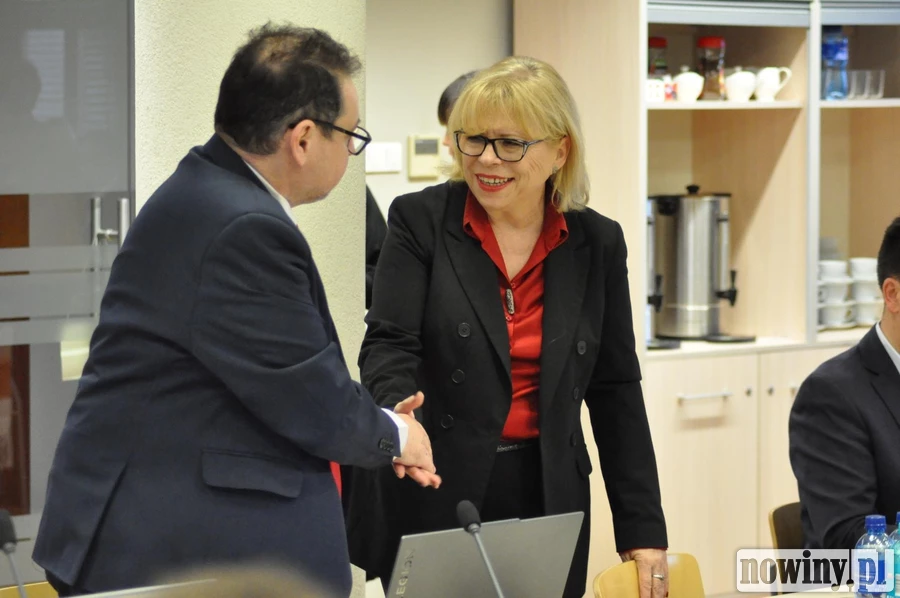 Posłanka Lenartowicz zapowiada “Rafako 2.0”. Podaje, że toczą się rozmowy rządowej agencji z syndykiem upadłego Rafako