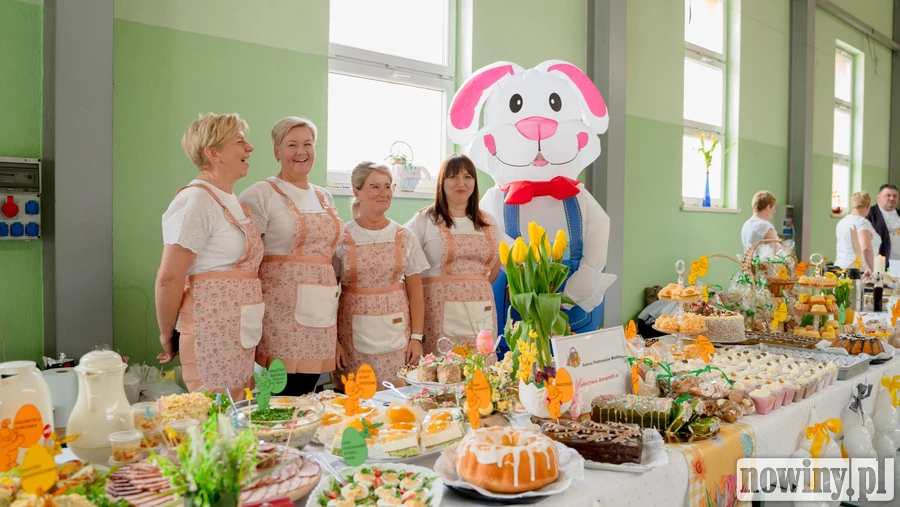 Kaczka w pomarańczach, jajka po szkocku. Trudno było oprzeć się smakołykom na Stołach Wielkanocnych 2025