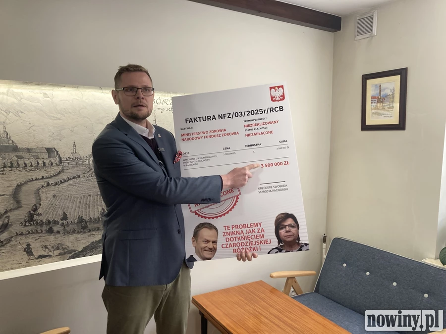 Poseł Michał Woś pokazał fakturę z kwotą, jaką NFZ powinien zapłacić szpitalowi z Raciborza