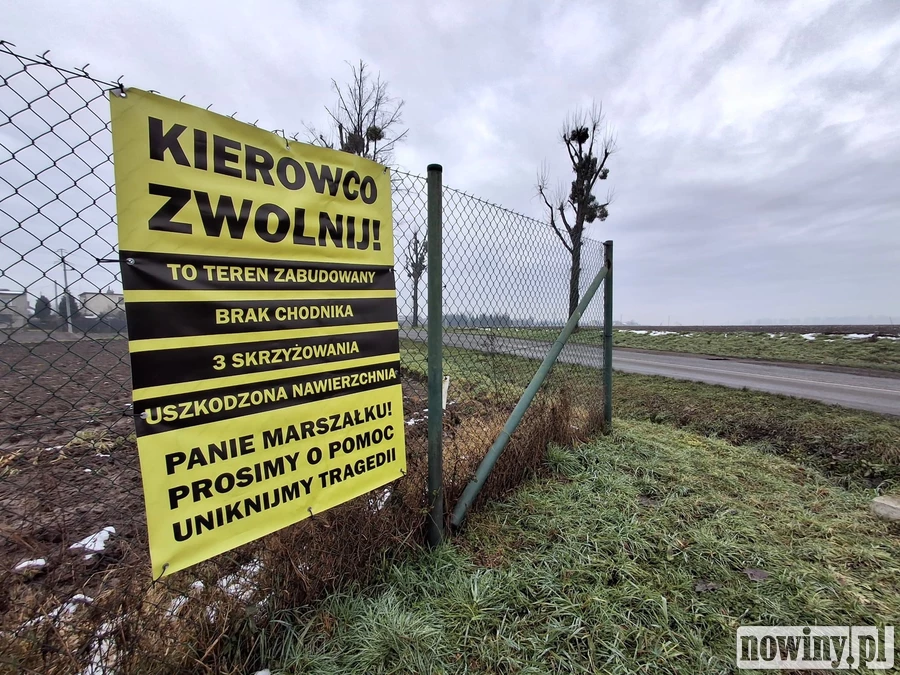 Wójt Pietrowic Wielkich o drodze wojewódzkiej w Krowiarkach: Upominamy się o poprawę jej stanu