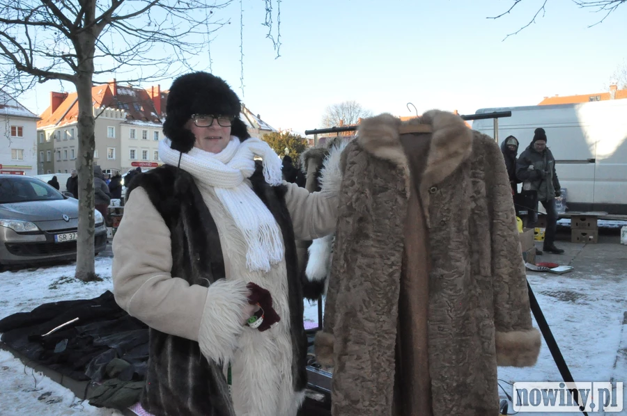 Niedzielny jarmark staroci w Wodzisławiu przyciągnął wystawców z całego regionu [ZDJĘCIA]