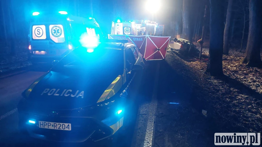 Poważny wypadek na trasie Racibórz - Rudy. Droga jest zablokowana