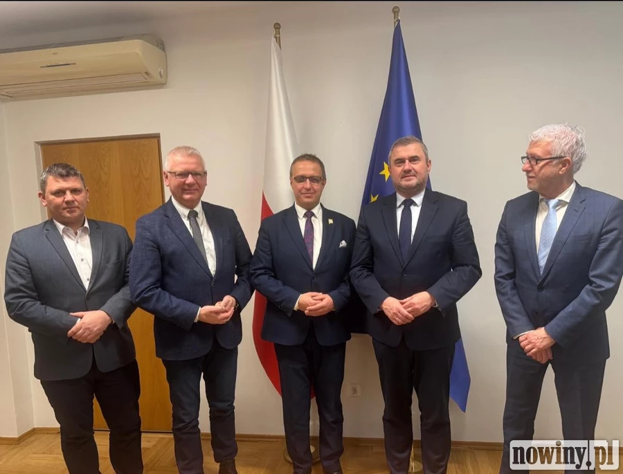 Droga Racibórz-Pszczyna: PKP proponuje zrezygnować z wiaduktu i zostawić szyny. Prezydent Wojciechowicz wierzy w sprawczość ministra