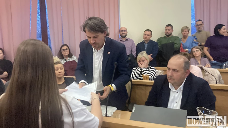 Przed podjęciem decyzji o likwidacji SP13 zignorowano petycję rodziców z listopada. Trafiła do radnych po prawie 3 miesiącach